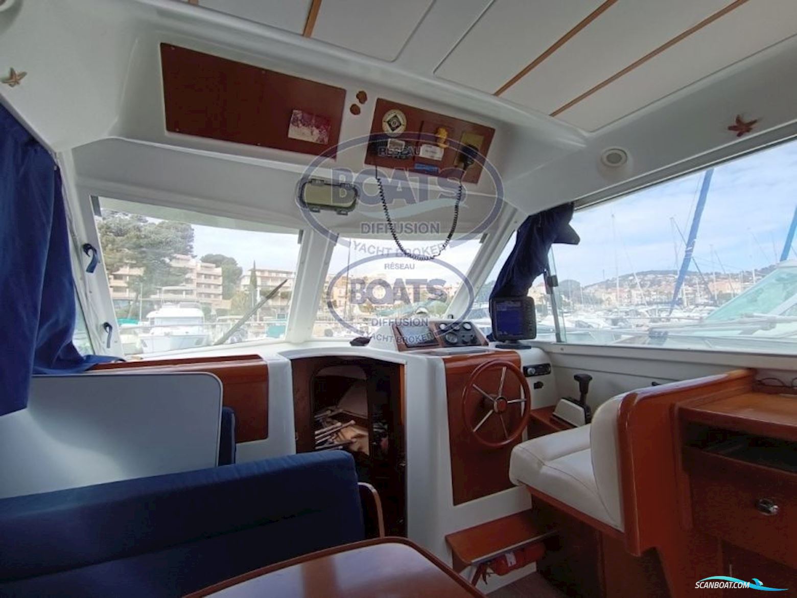 Beneteau Antares Serie 9