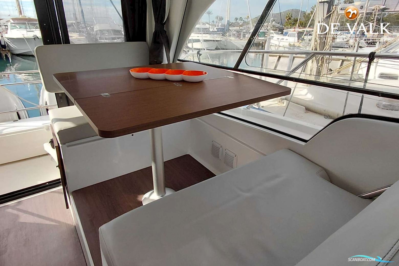 Beneteau Antares Serie 9