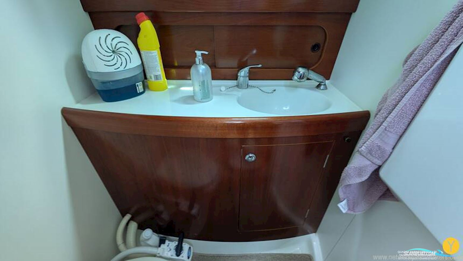 Beneteau Antares Serie 9