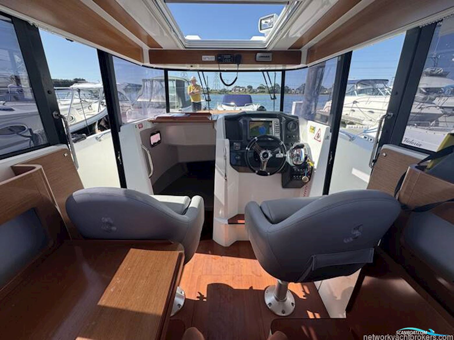 Beneteau Barracuda 9