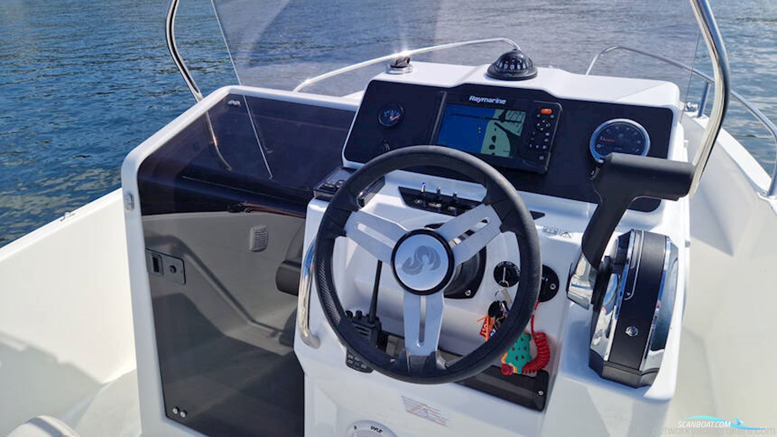 Beneteau Flyer 6 Space Deck