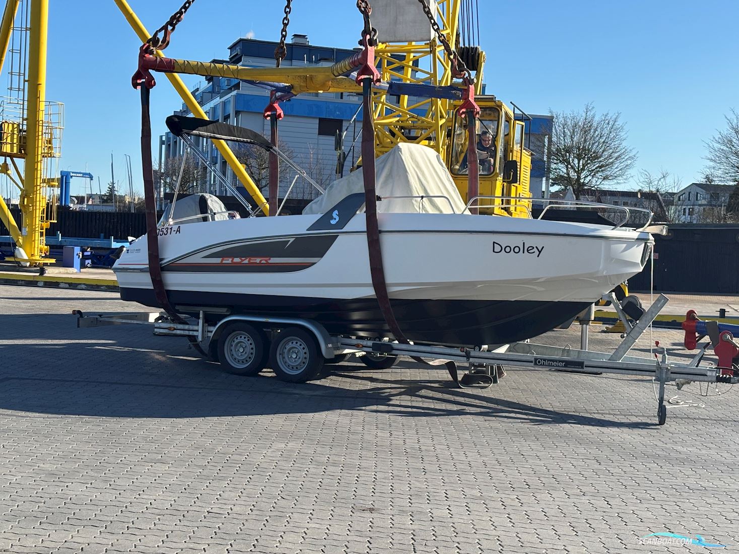 Bénéteau Flyer 6.6 Spacedeck Mit Yamaha F200 Und Trailer