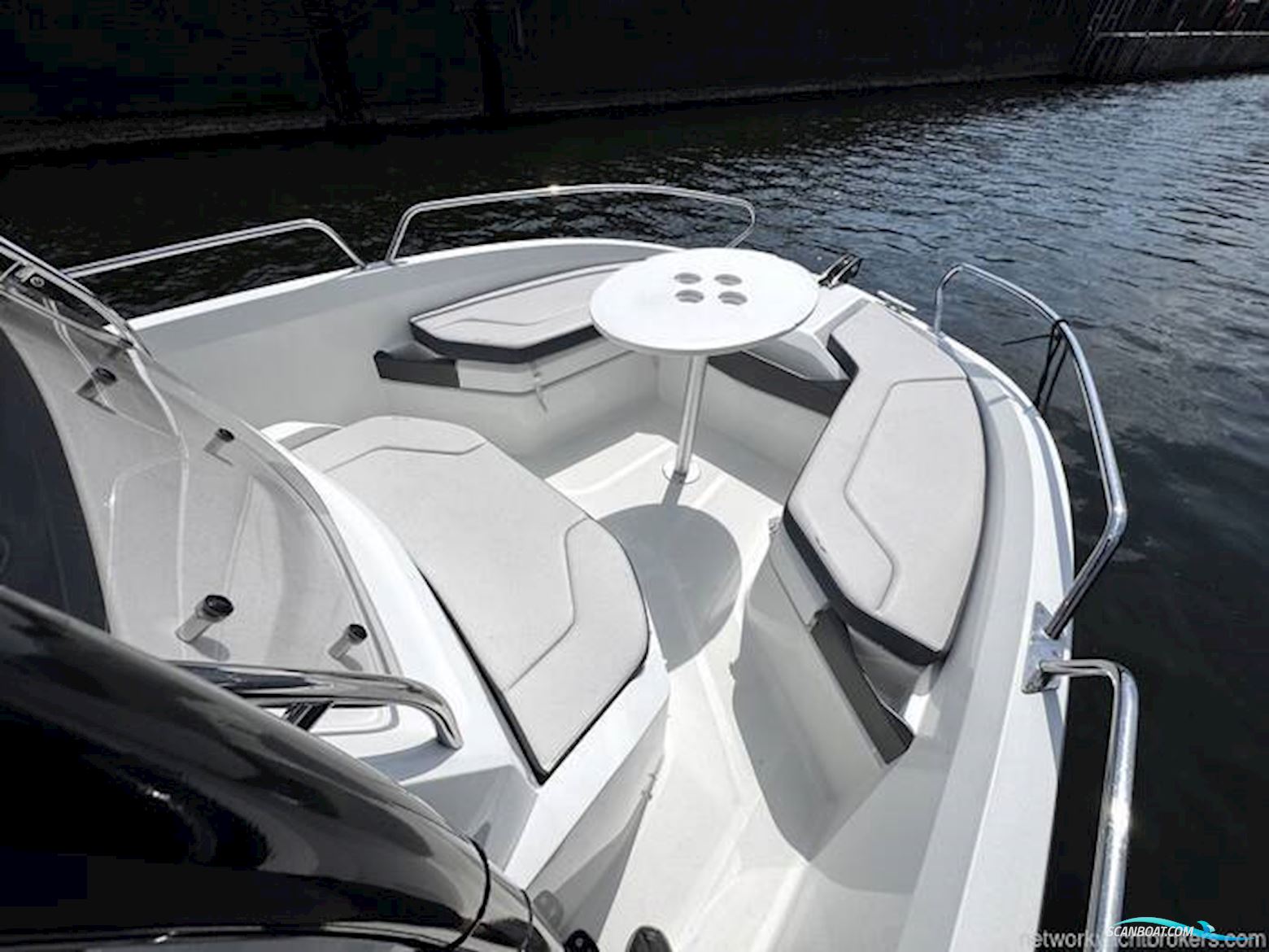 Beneteau Flyer 6.6 Spacedeck