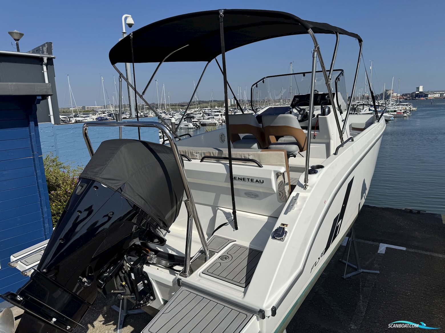 Beneteau Flyer 7 Spacedeck