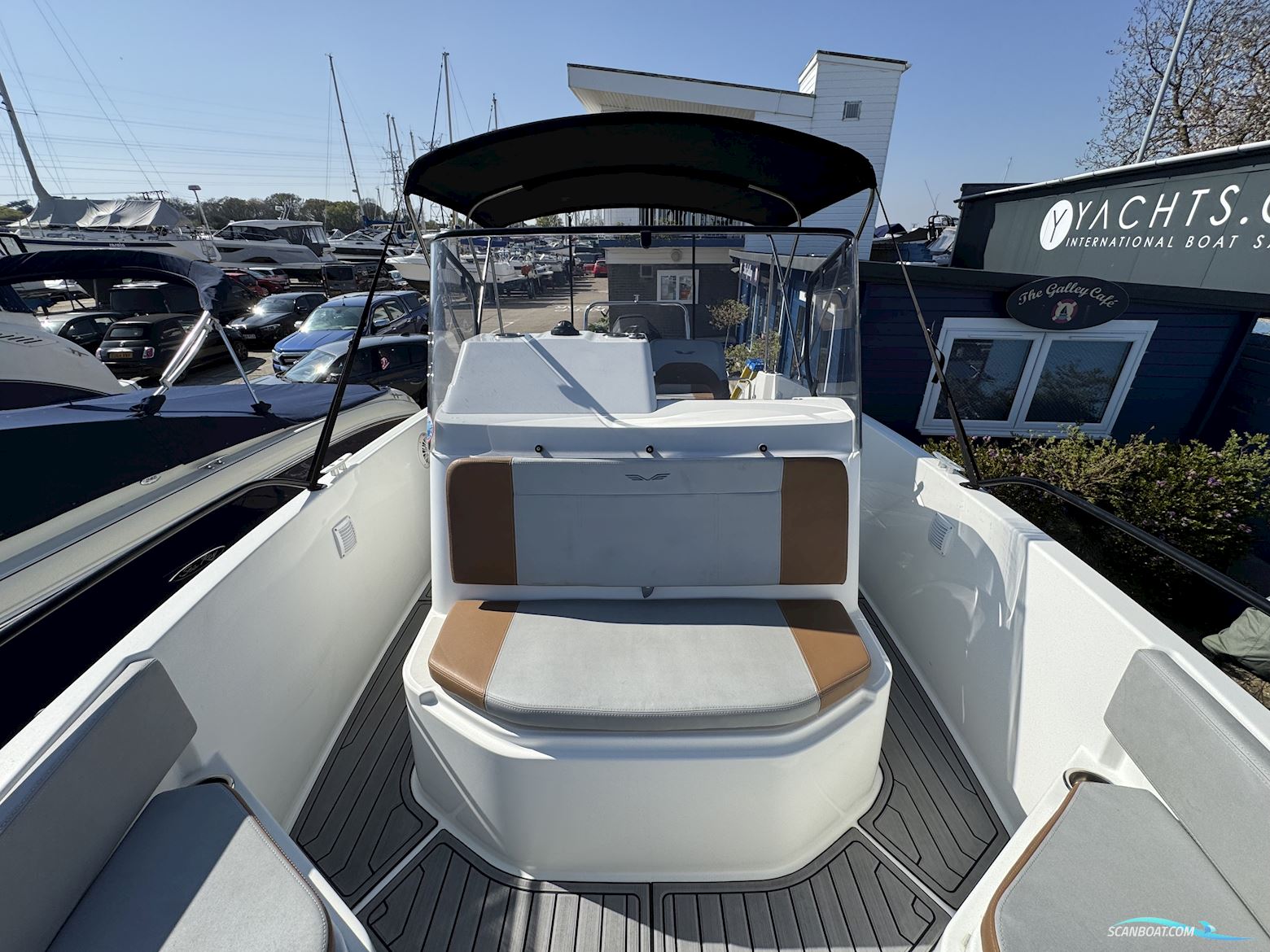 Beneteau Flyer 7 Spacedeck