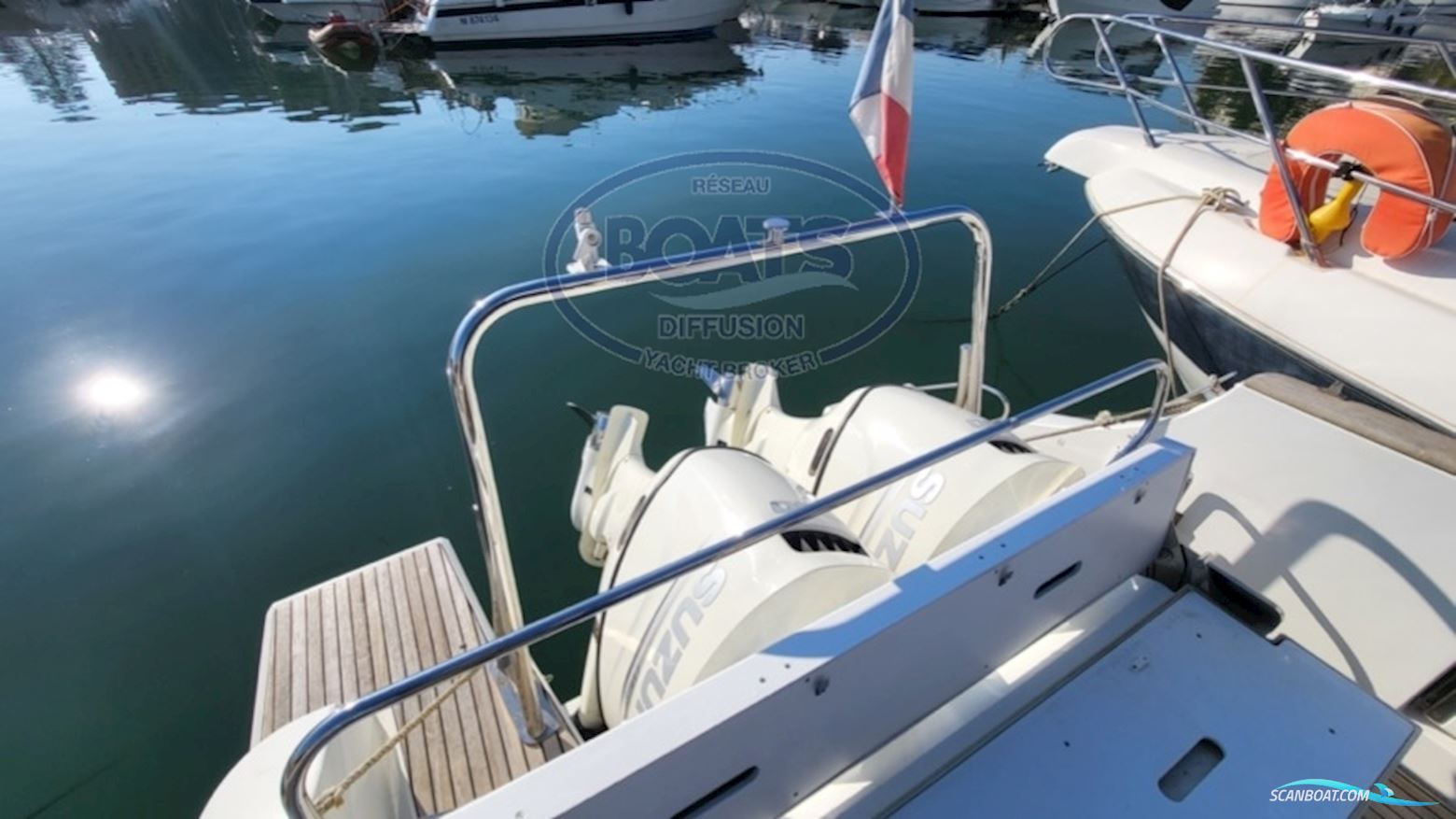 Beneteau Flyer 8.8 Sundeck