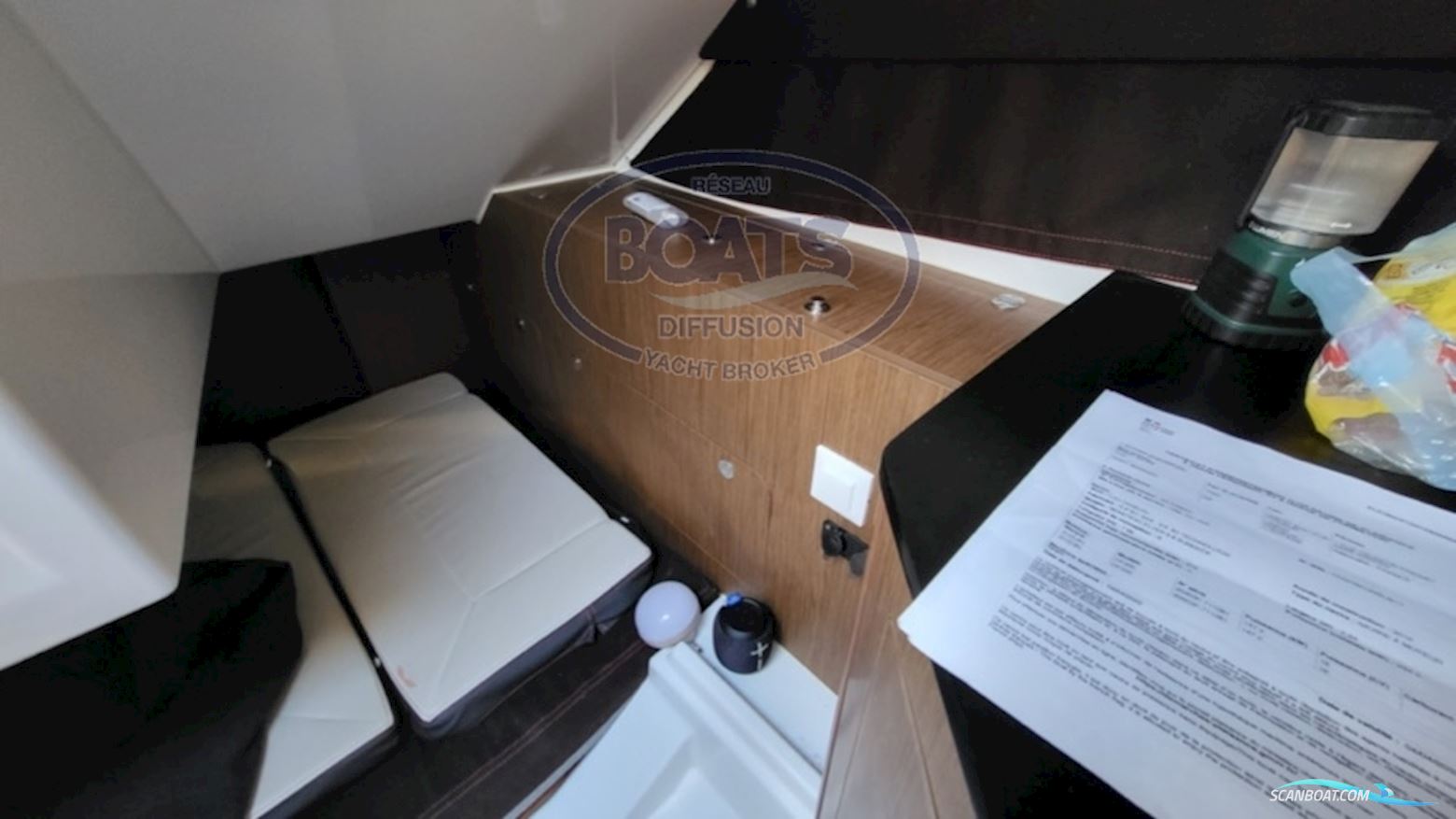 Beneteau Flyer 8.8 Sundeck