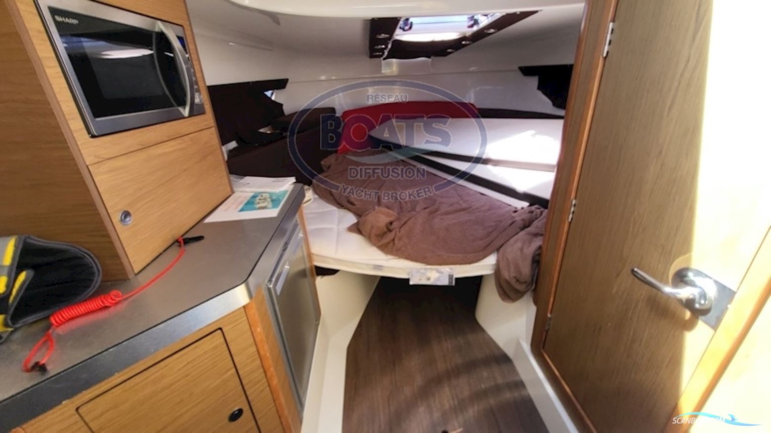 Beneteau Flyer 8.8 Sundeck