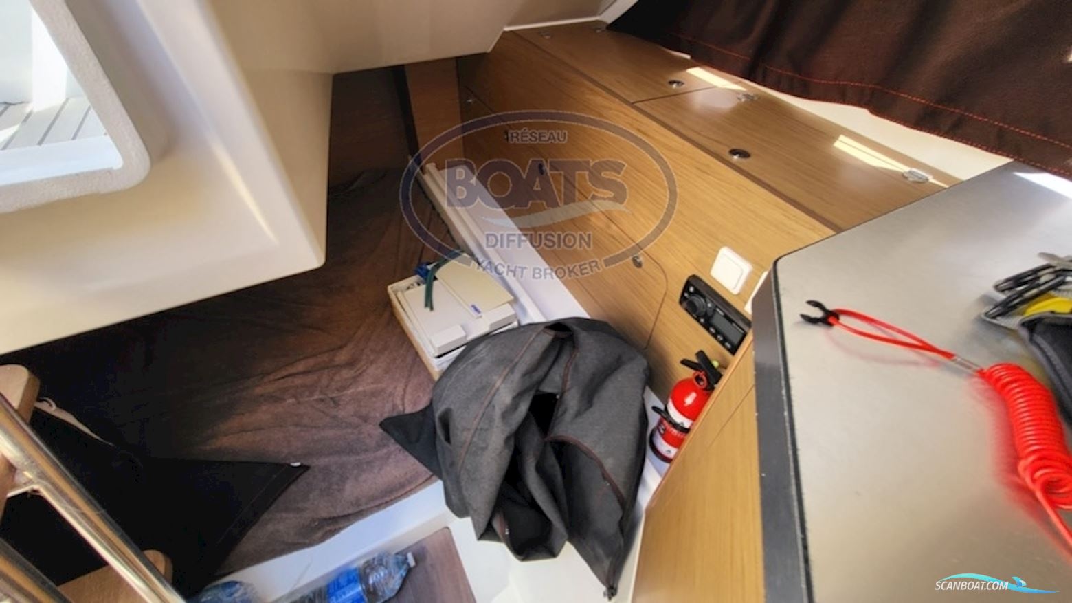 Beneteau Flyer 8.8 Sundeck