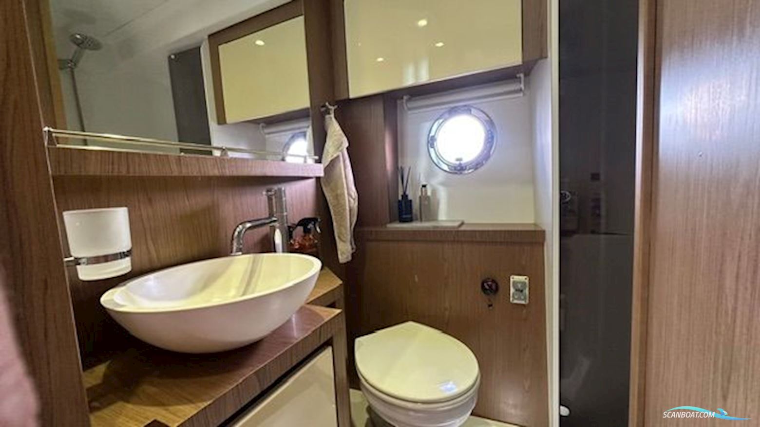 Beneteau Gran Turismo 44