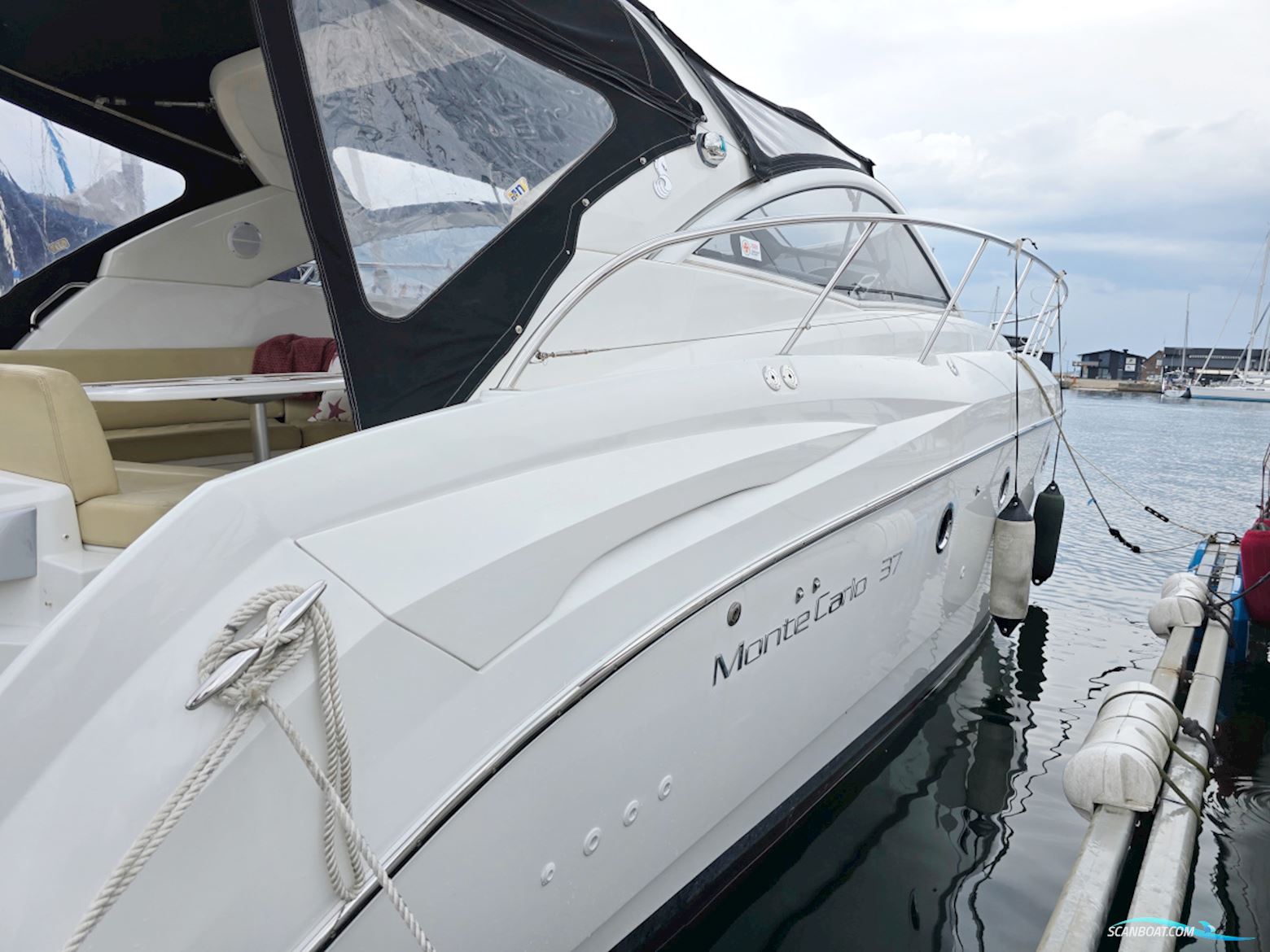 Beneteau Monte Carlo 37 SC Volvo Penta D4-260 Evc