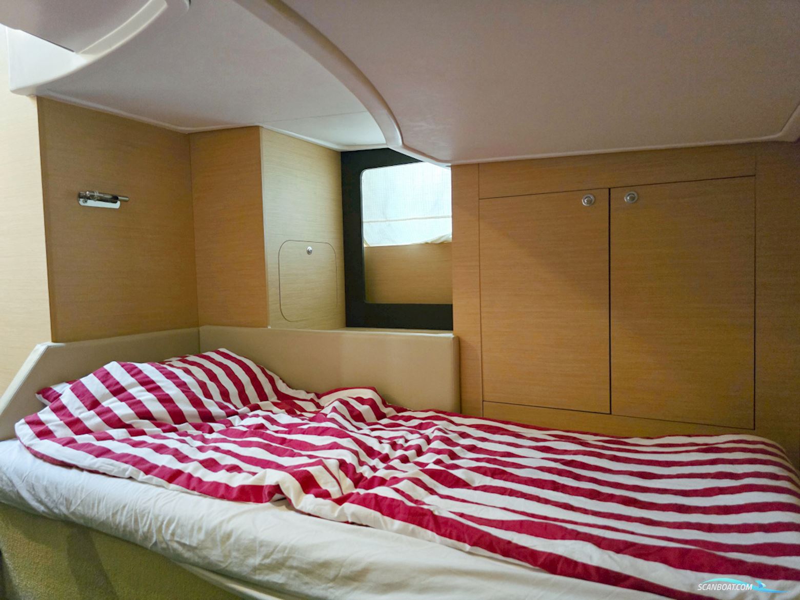 Beneteau Monte Carlo 37 SC Volvo Penta D4-260 EVC