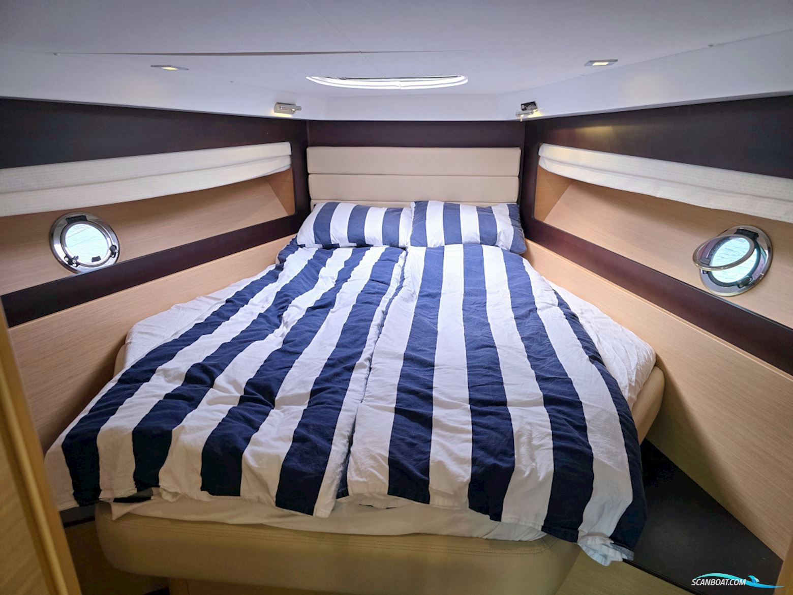 Beneteau Monte Carlo 37 SC Volvo Penta D4-260 EVC