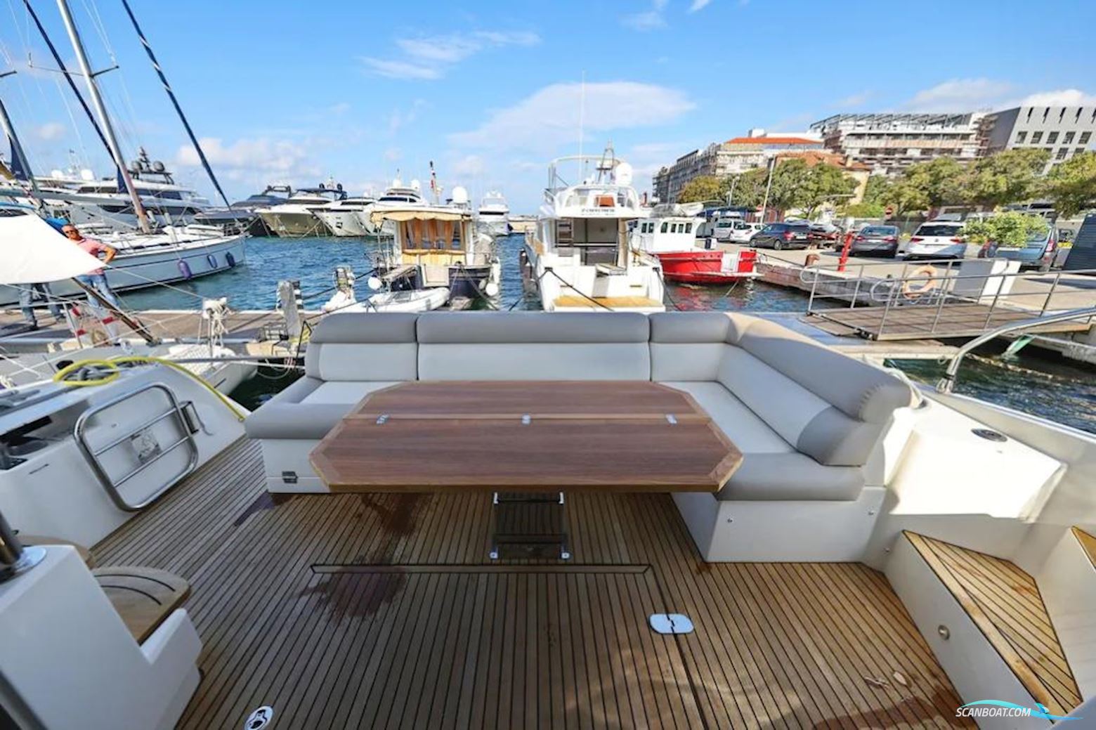 Beneteau Monte Carlo 52