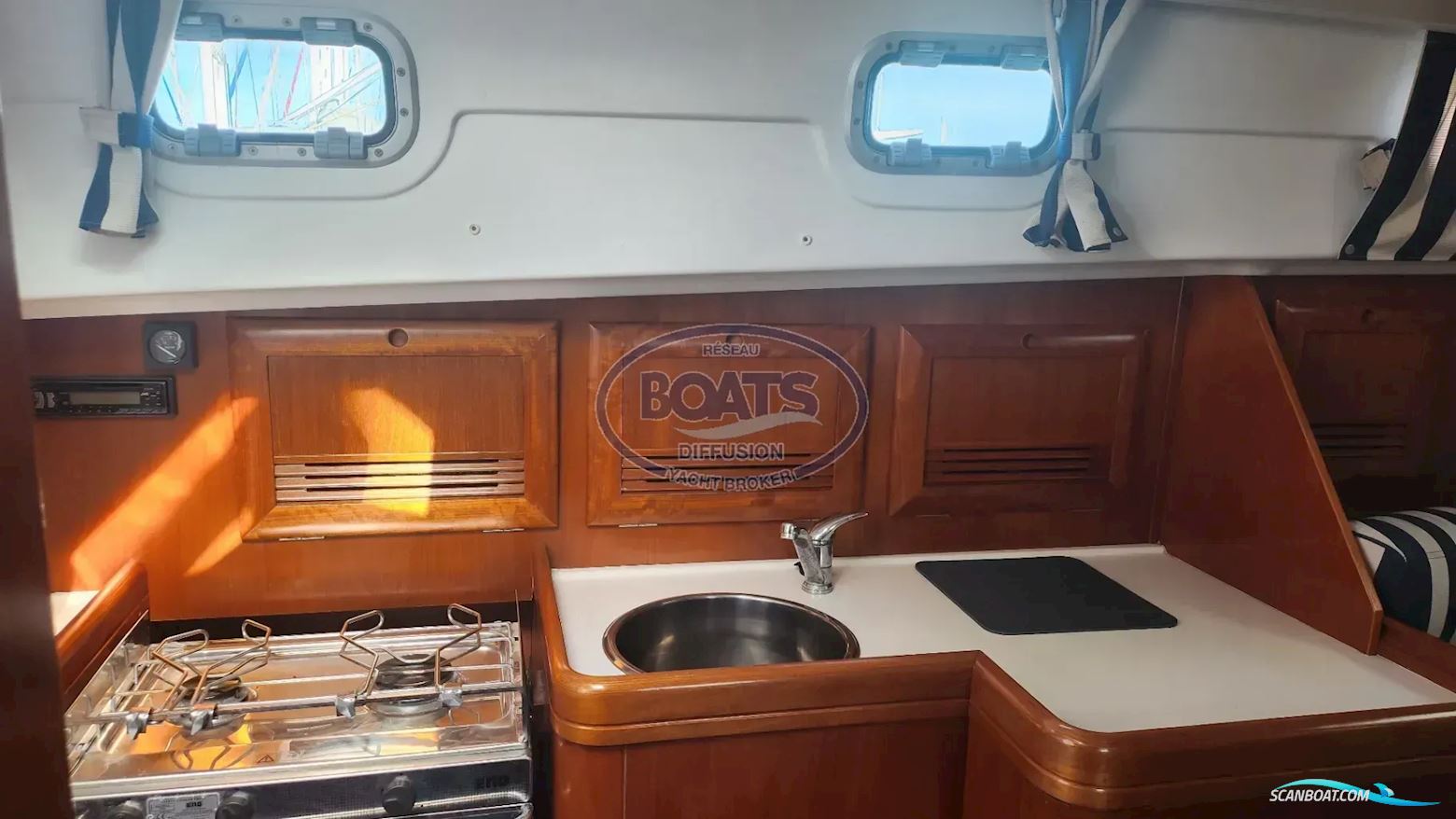 Beneteau Ombrine 900