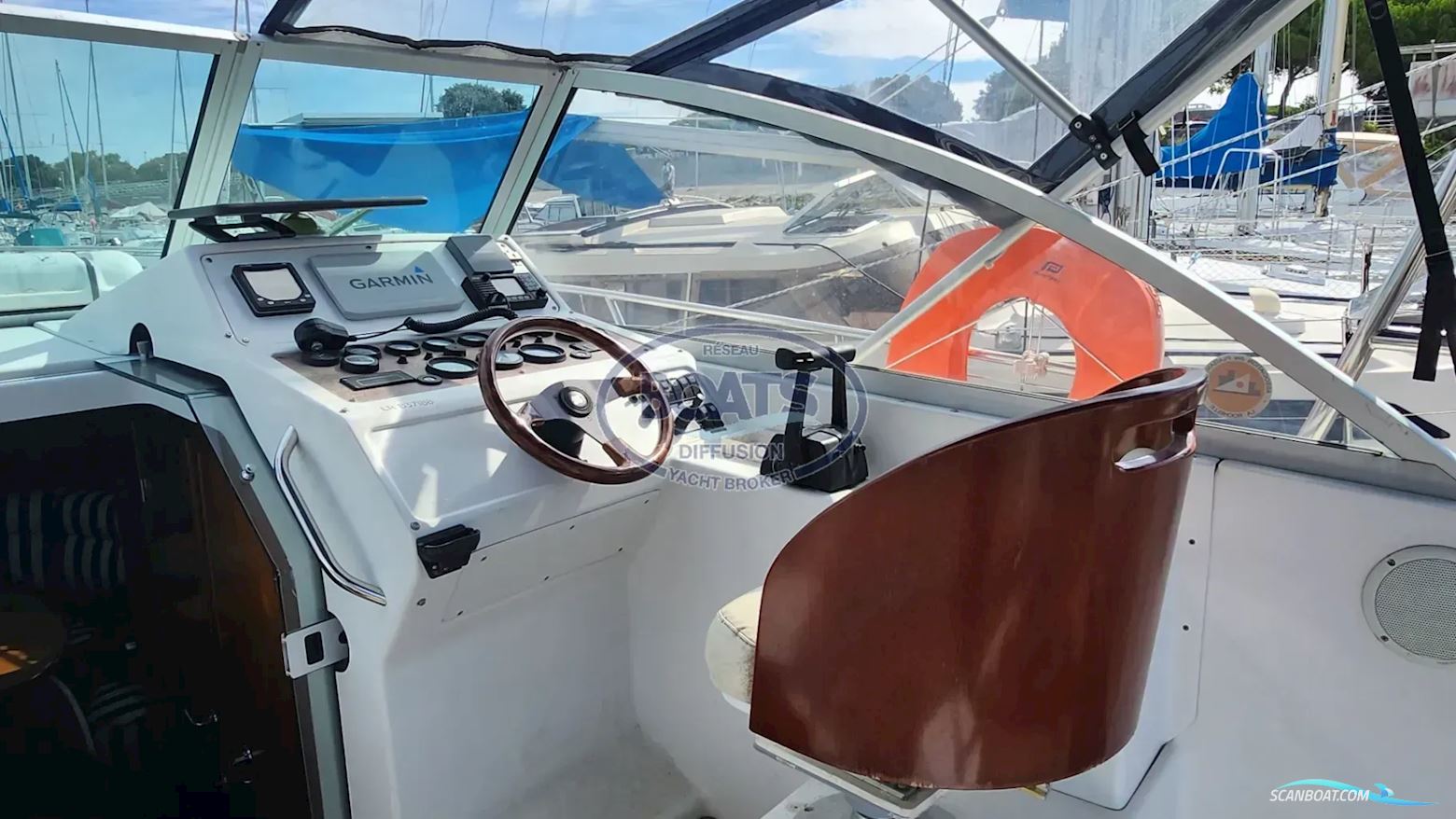 Beneteau Ombrine 900