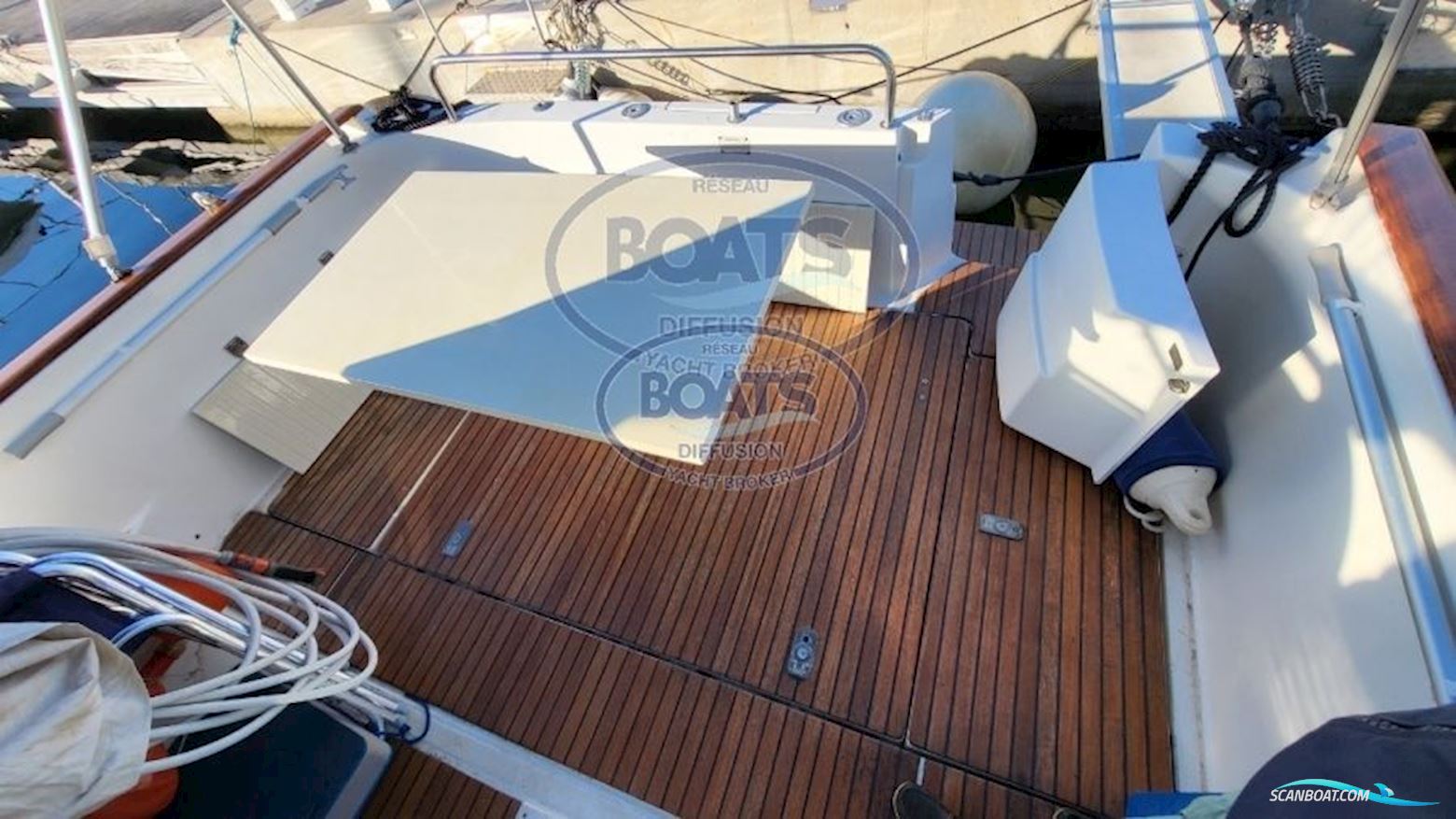 Beneteau Ombrine 900
