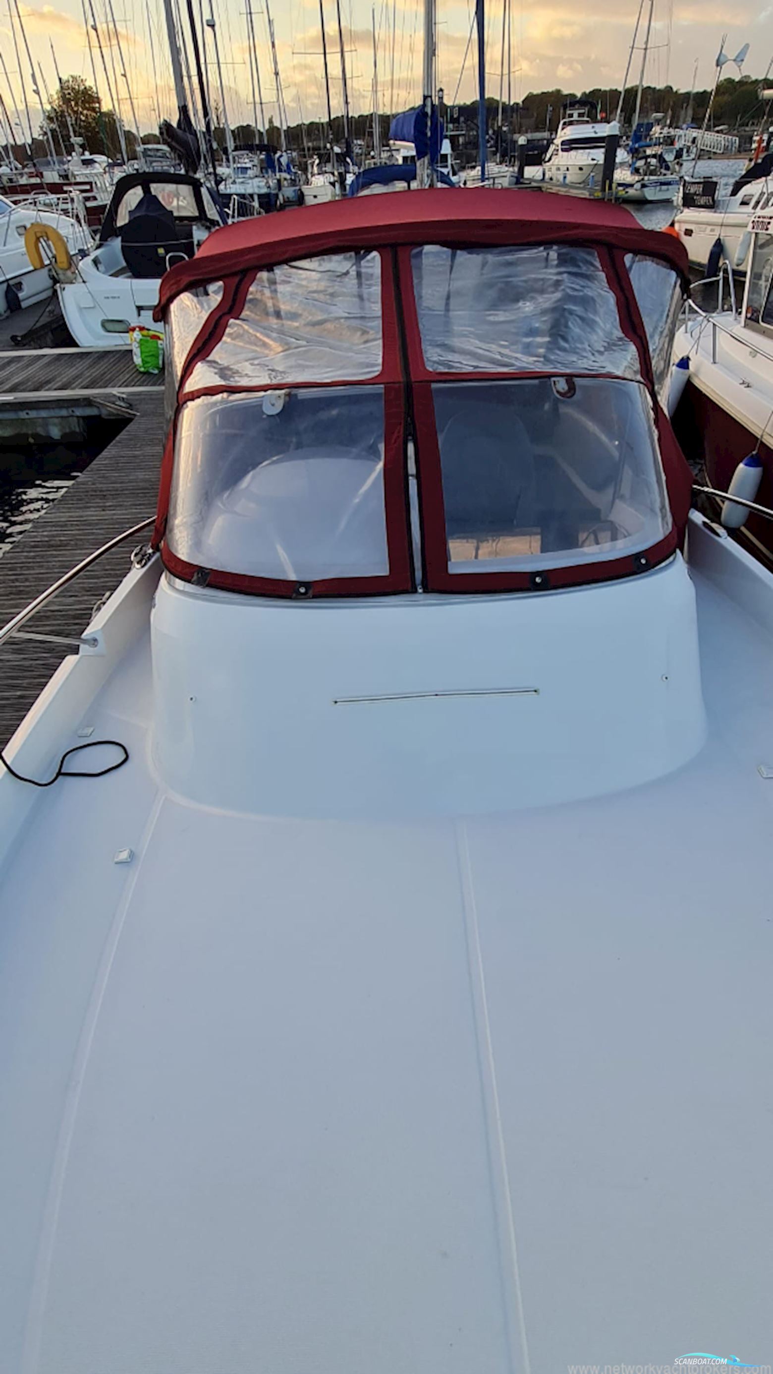 Beneteau Rubis 750 Flyer Sun Deck