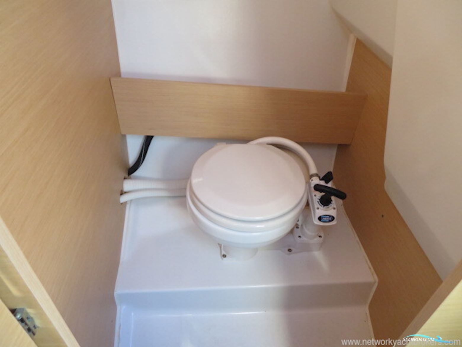 Beneteau Rubis 750 Flyer Sun deck