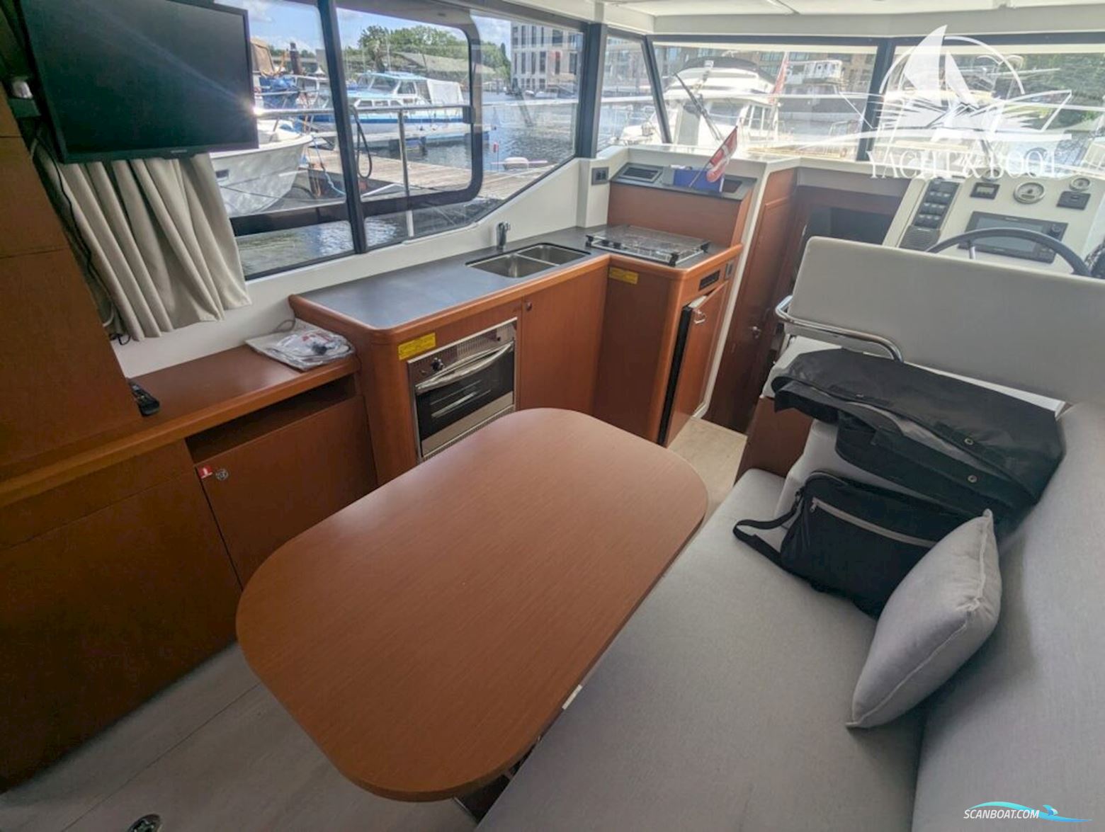 Beneteau Swift Trawler 30