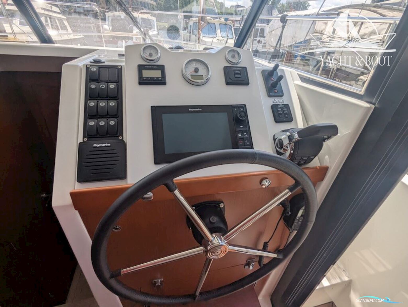 Beneteau Swift Trawler 30