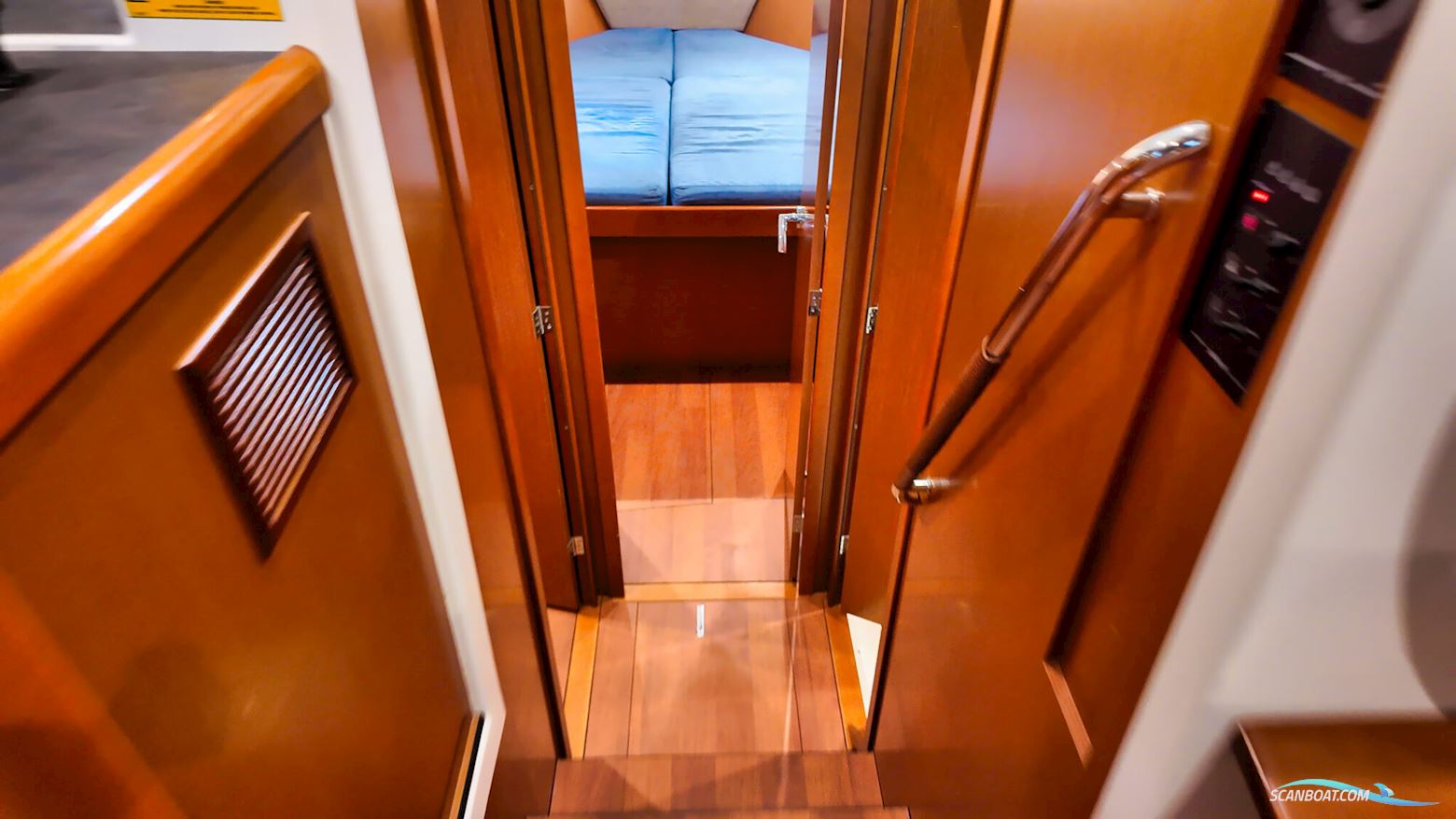 Beneteau Swift Trawler 34 Flybridge