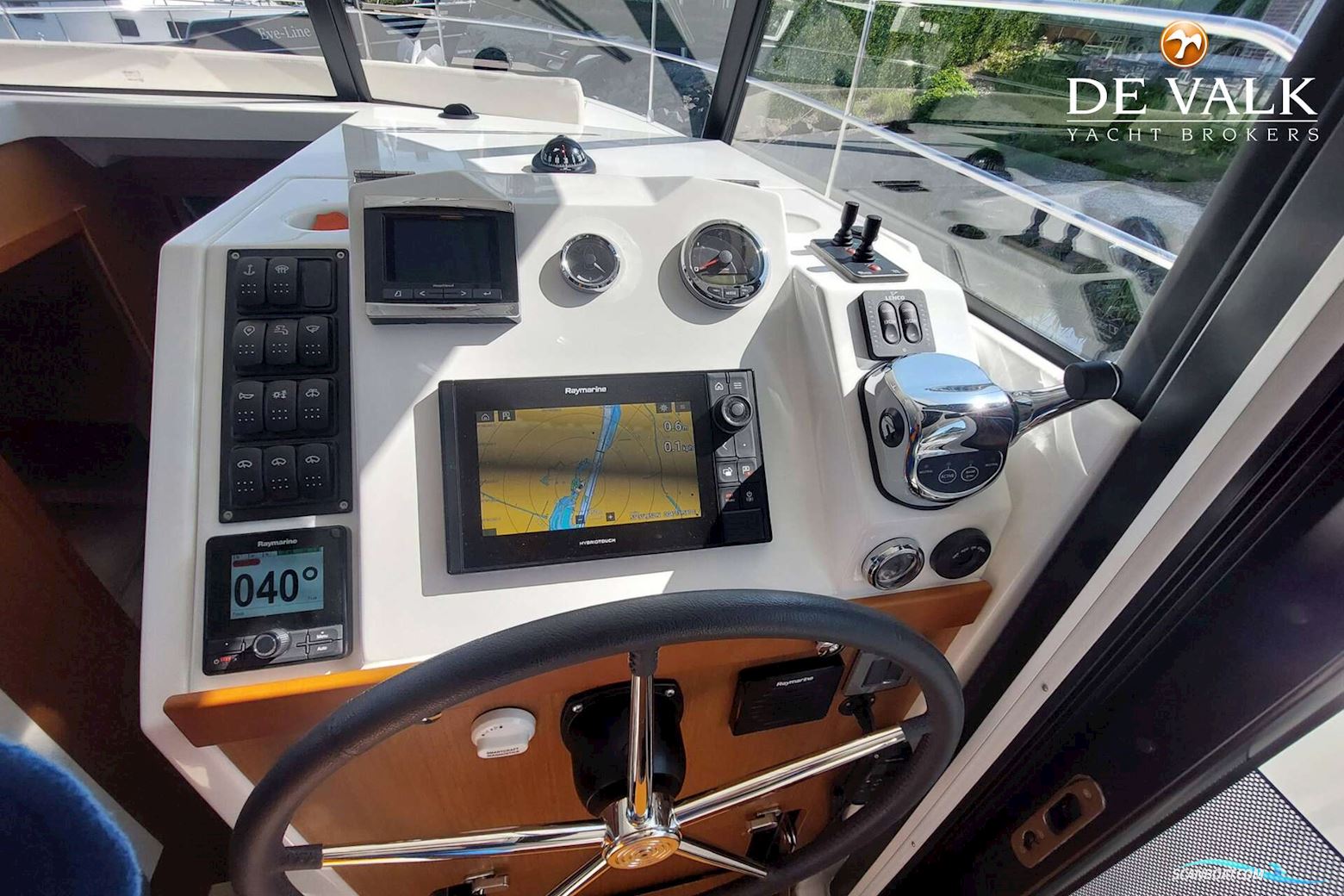 Beneteau Swift Trawler 35