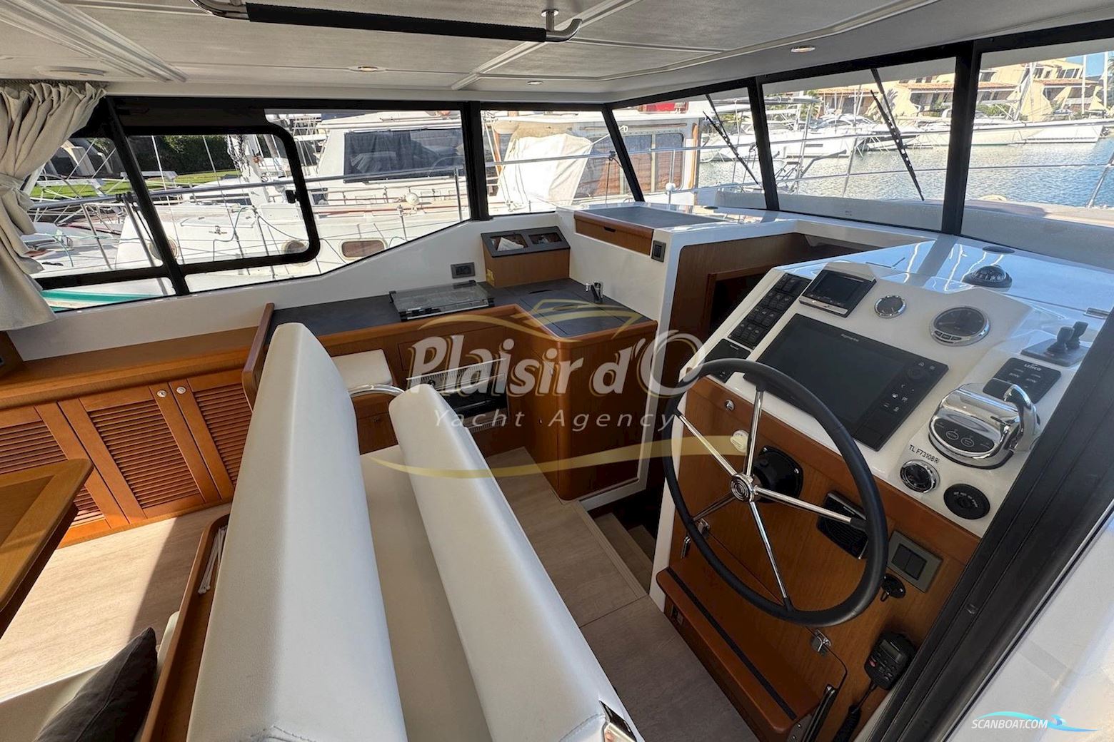 Beneteau Swift Trawler 35