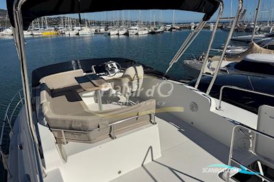 Beneteau Swift Trawler 35 Motorboten 2018, met Cummins motor, France