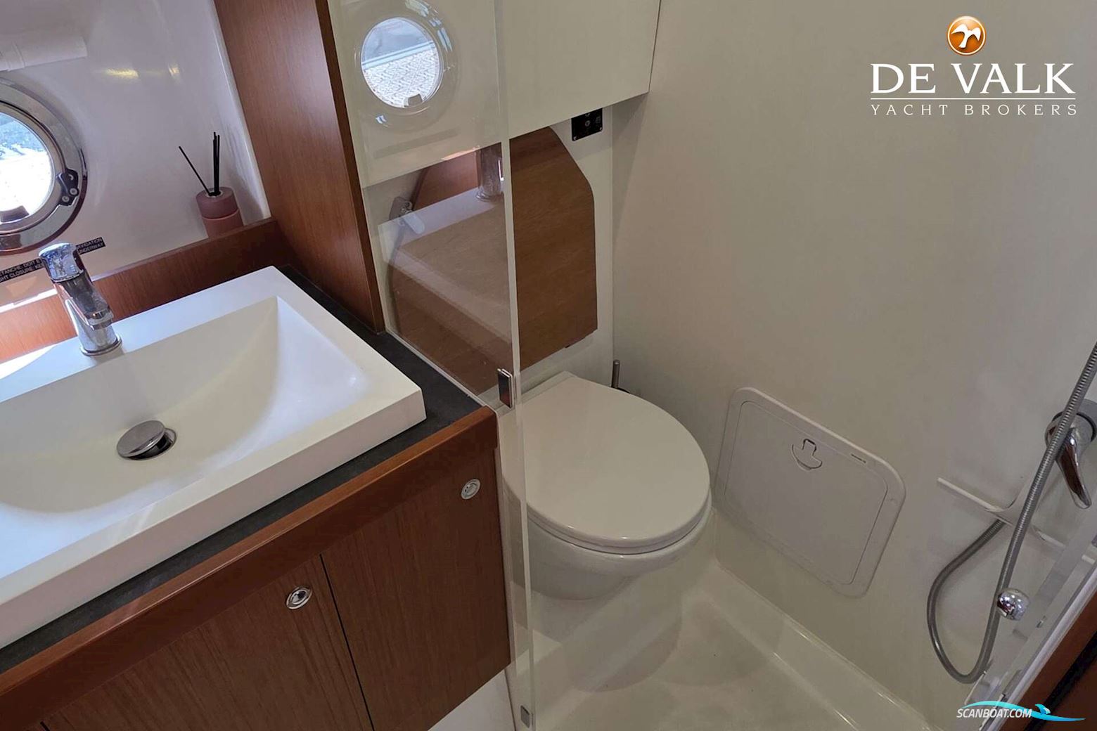 Beneteau Swift Trawler 35