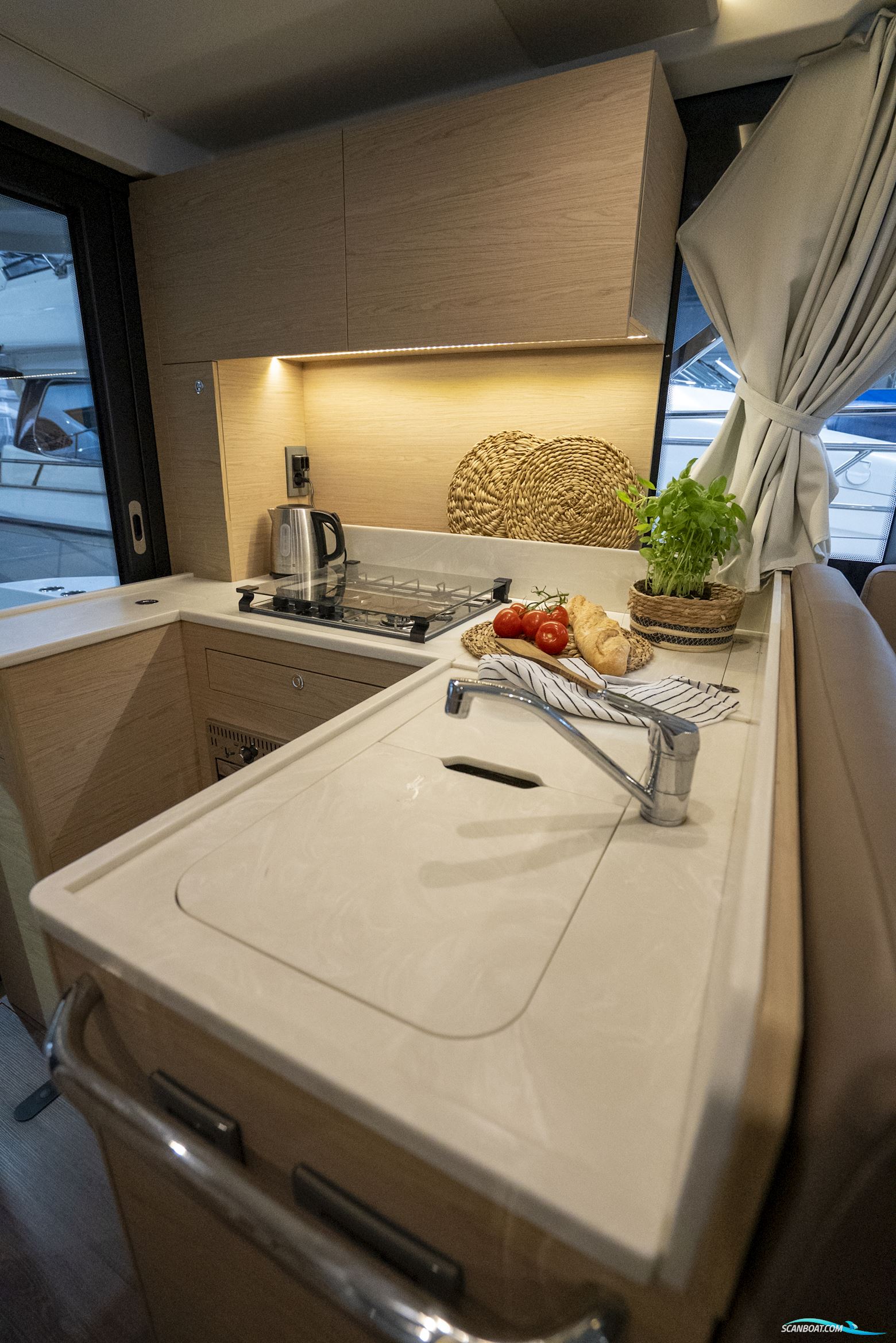 Beneteau Swift Trawler 41 Sedan