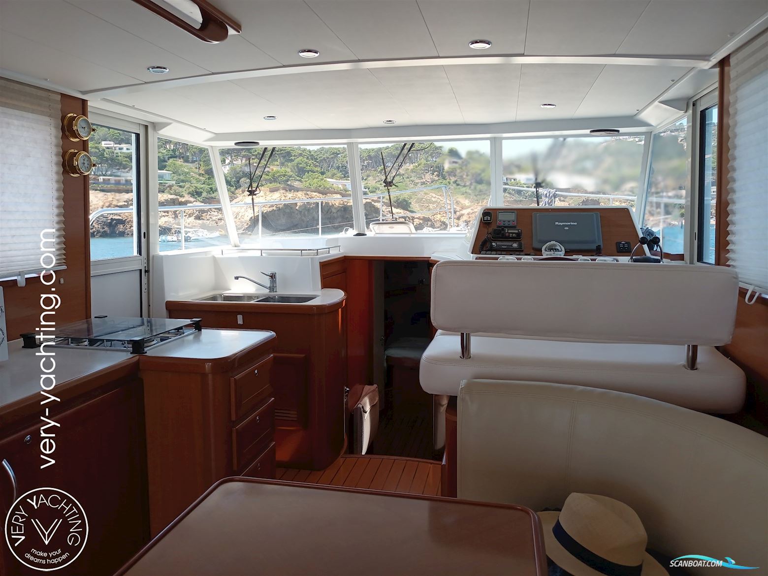 Beneteau Swift trawler 42