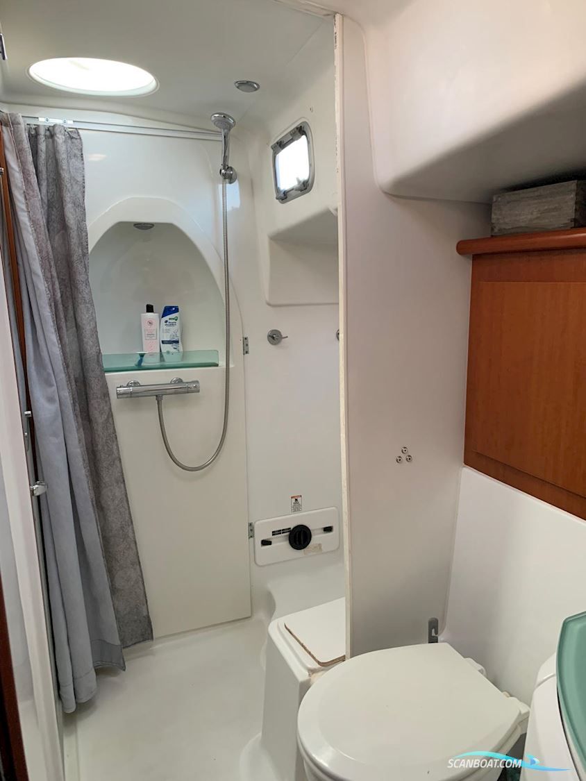 Beneteau Swift Trawler 42