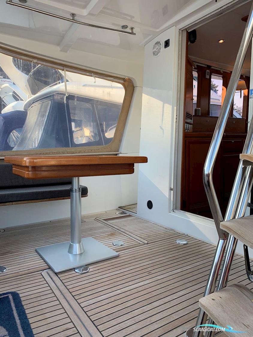 Beneteau Swift Trawler 42