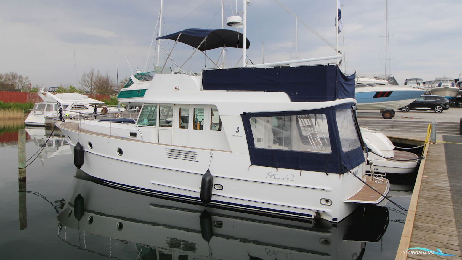 Beneteau Swift Trawler 42