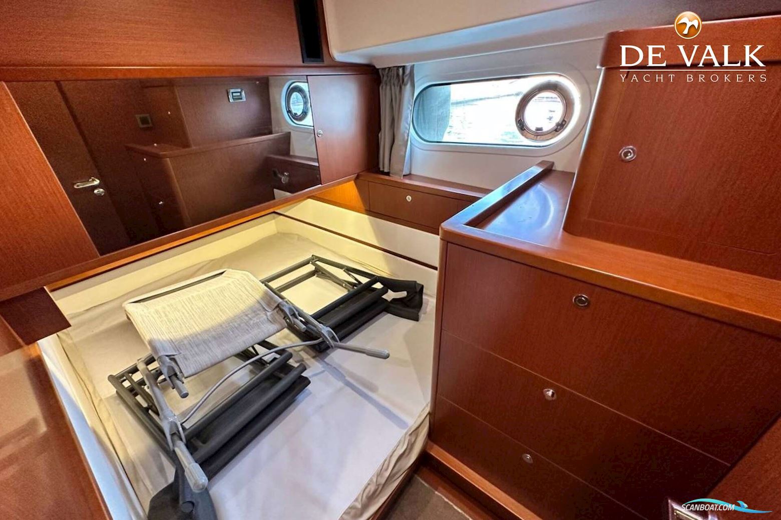 Beneteau Swift Trawler 44