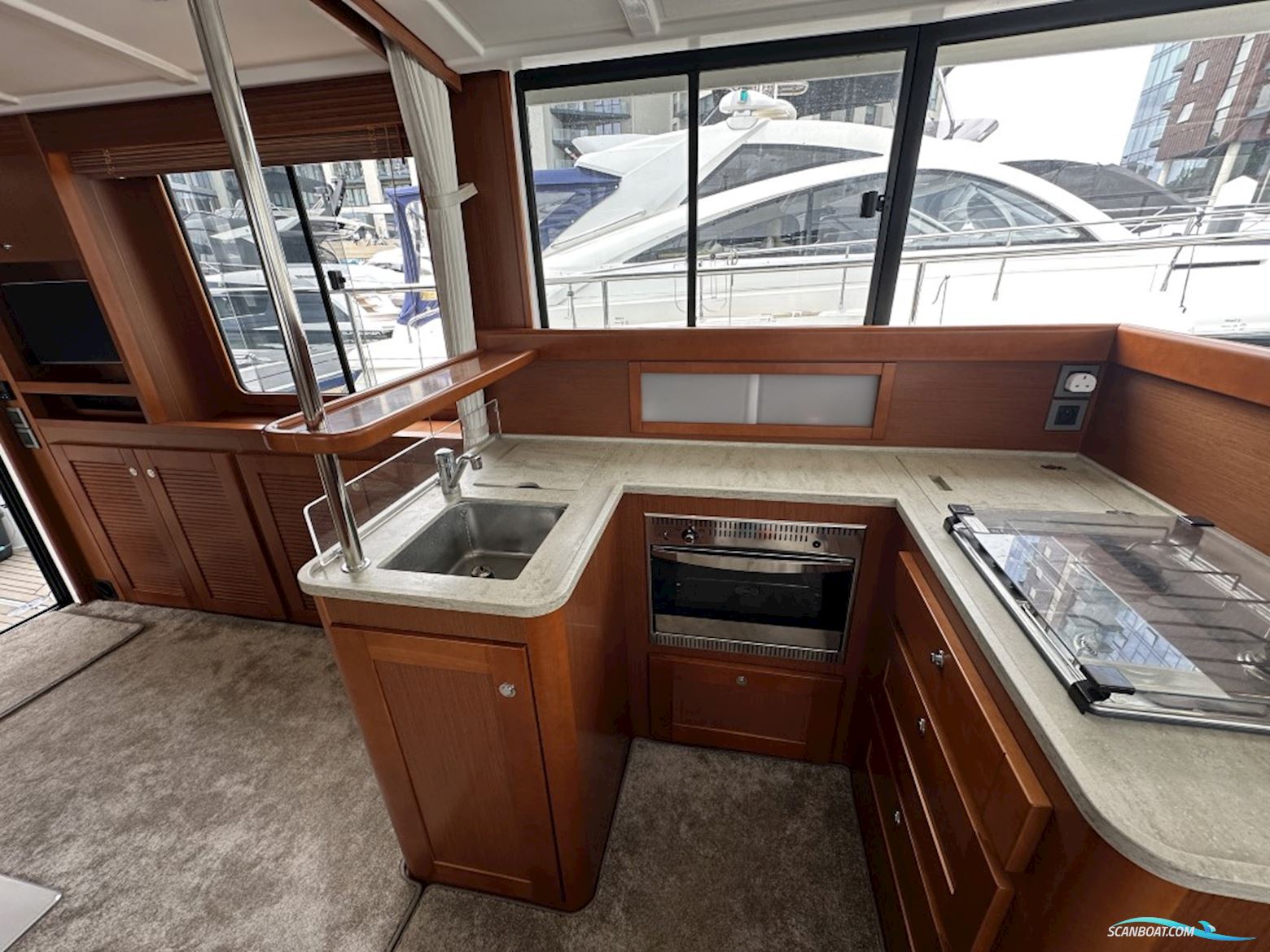 Beneteau Swift Trawler 44