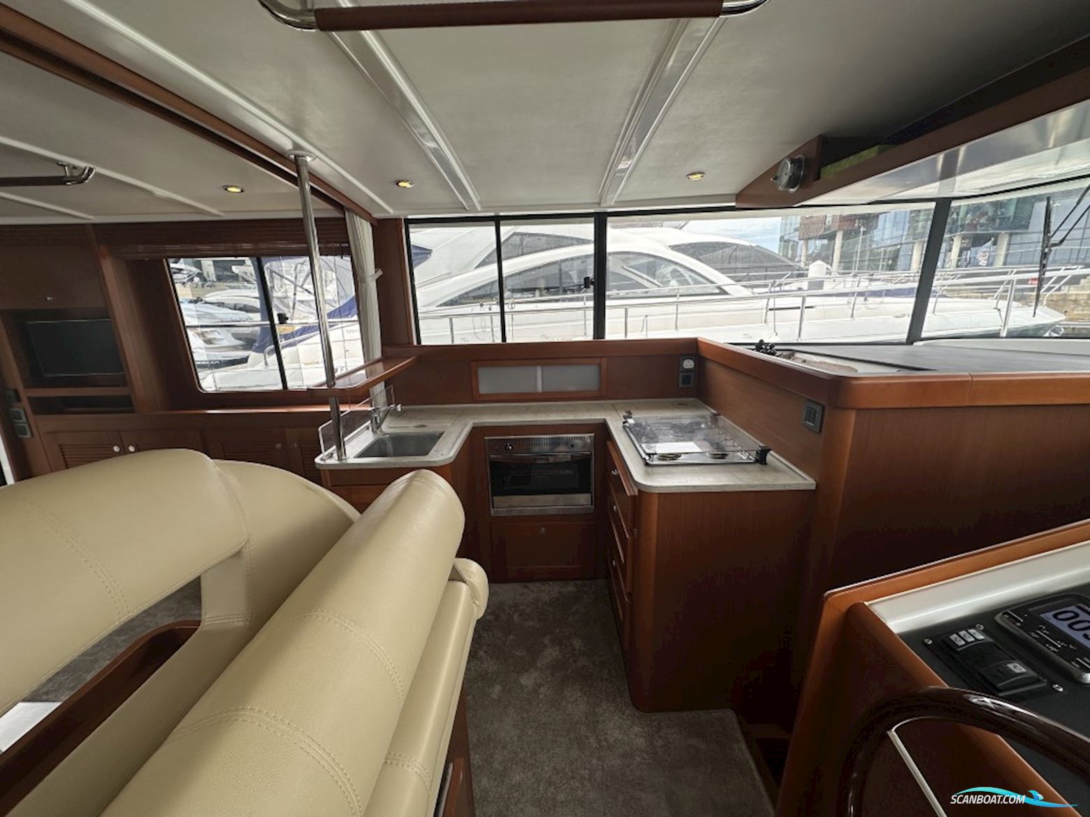Beneteau Swift Trawler 44