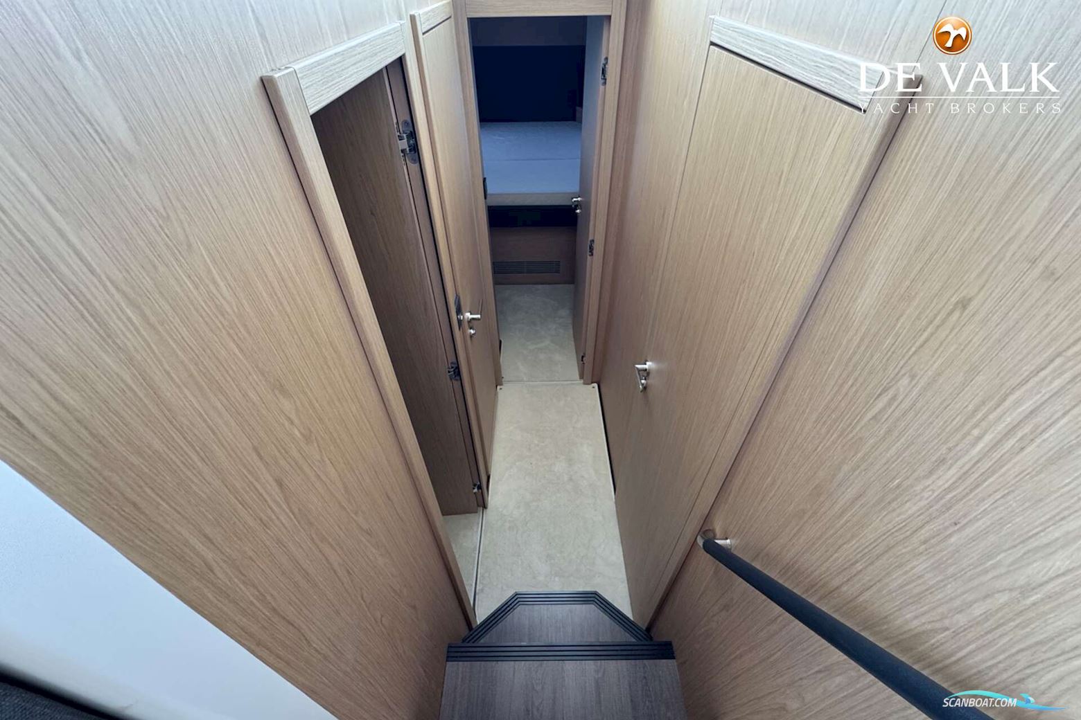 Beneteau Swift Trawler 48