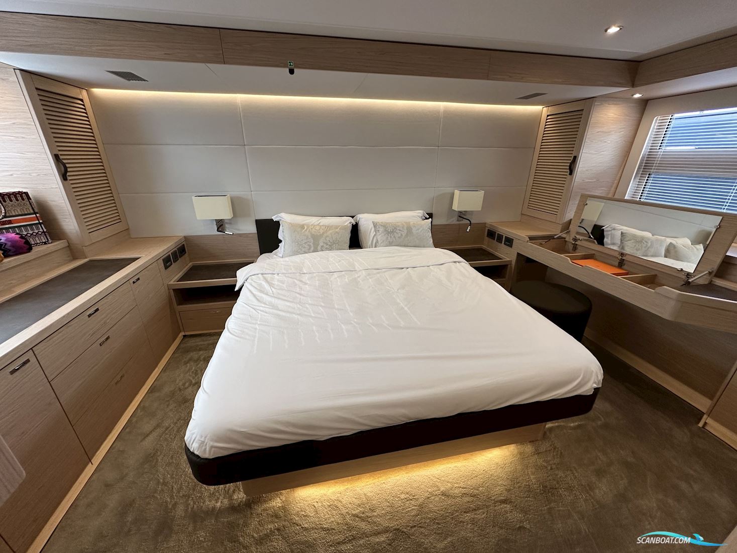 Beneteau Swift Trawler 62