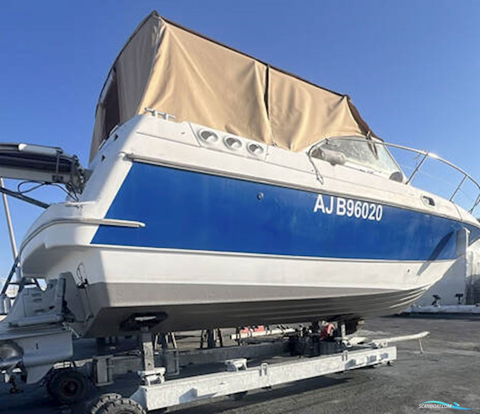 Beneteau Viva 920