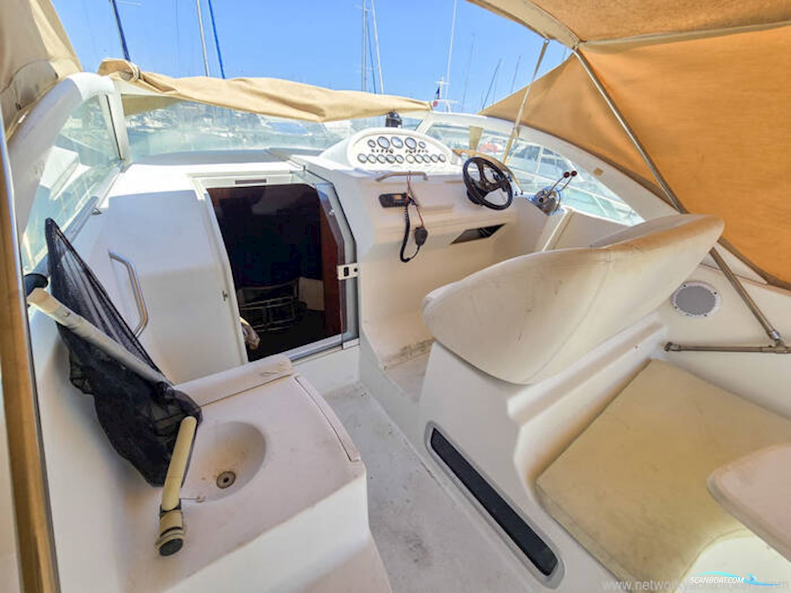 Beneteau Viva 920
