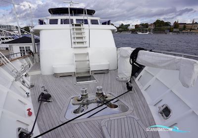 Benetti 79 Sail Division Motorboten 2001, met Mann D2866 Lxe 278 kW motor, Norway