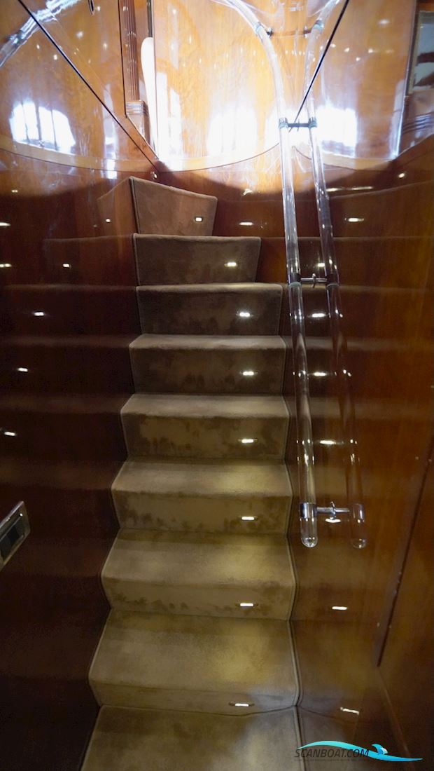 Benetti 79 Sail Division