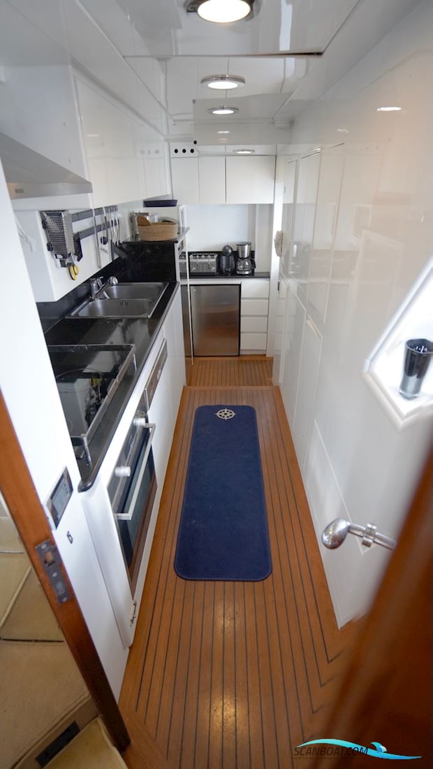 Benetti 79 Sail Division