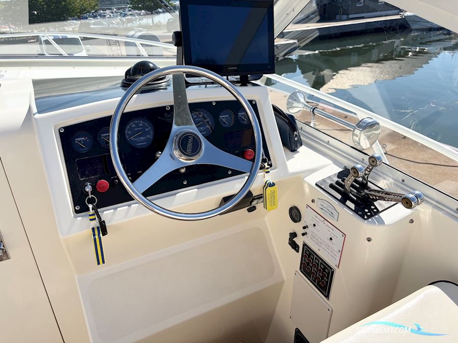 Bertram 28 Moppie
