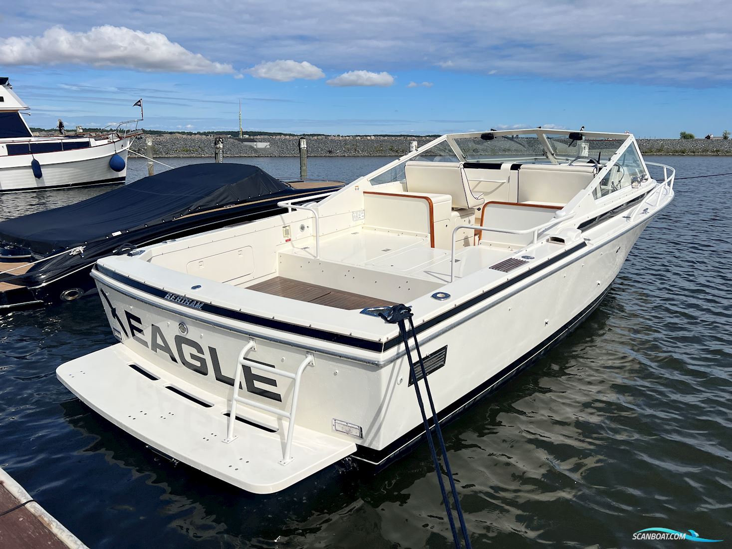 Bertram 28 Moppie