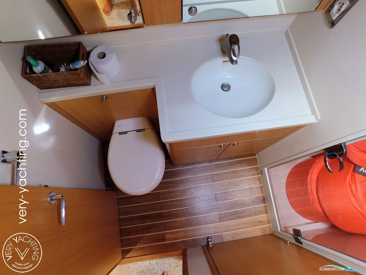 Bertram Yacht 540 Convertible