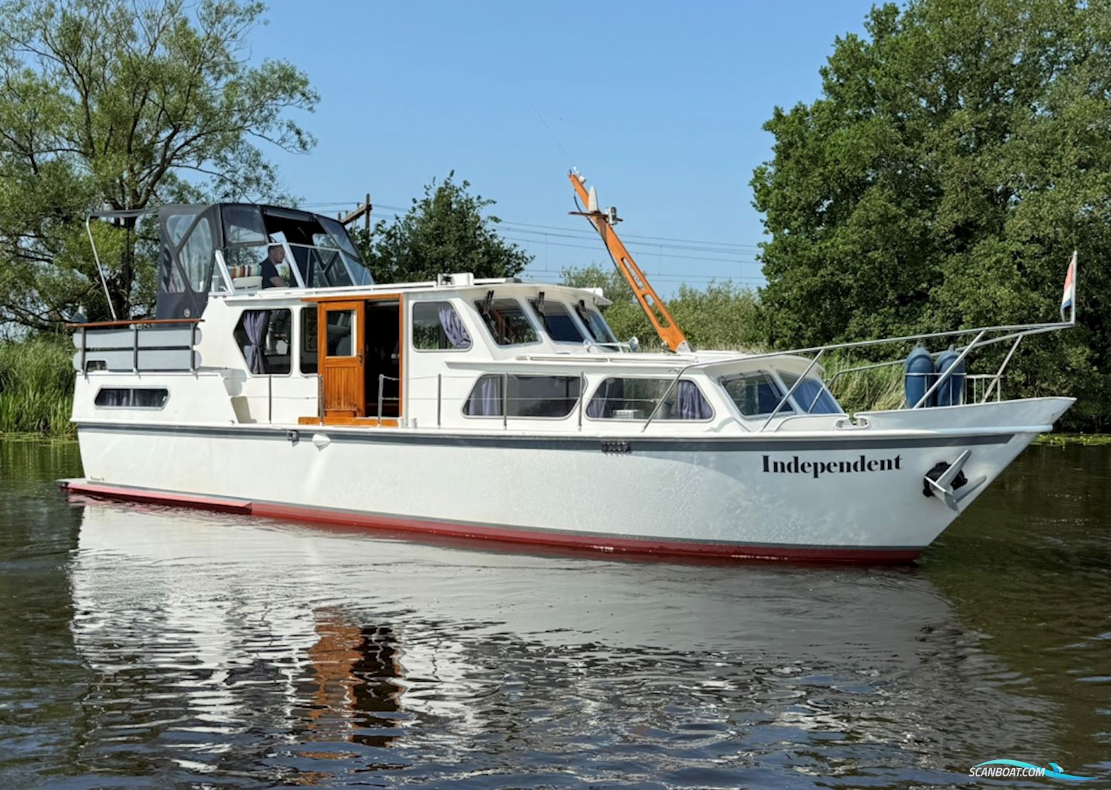 Bezemer 38 Motorboten 1980, met Daf motor, The Netherlands