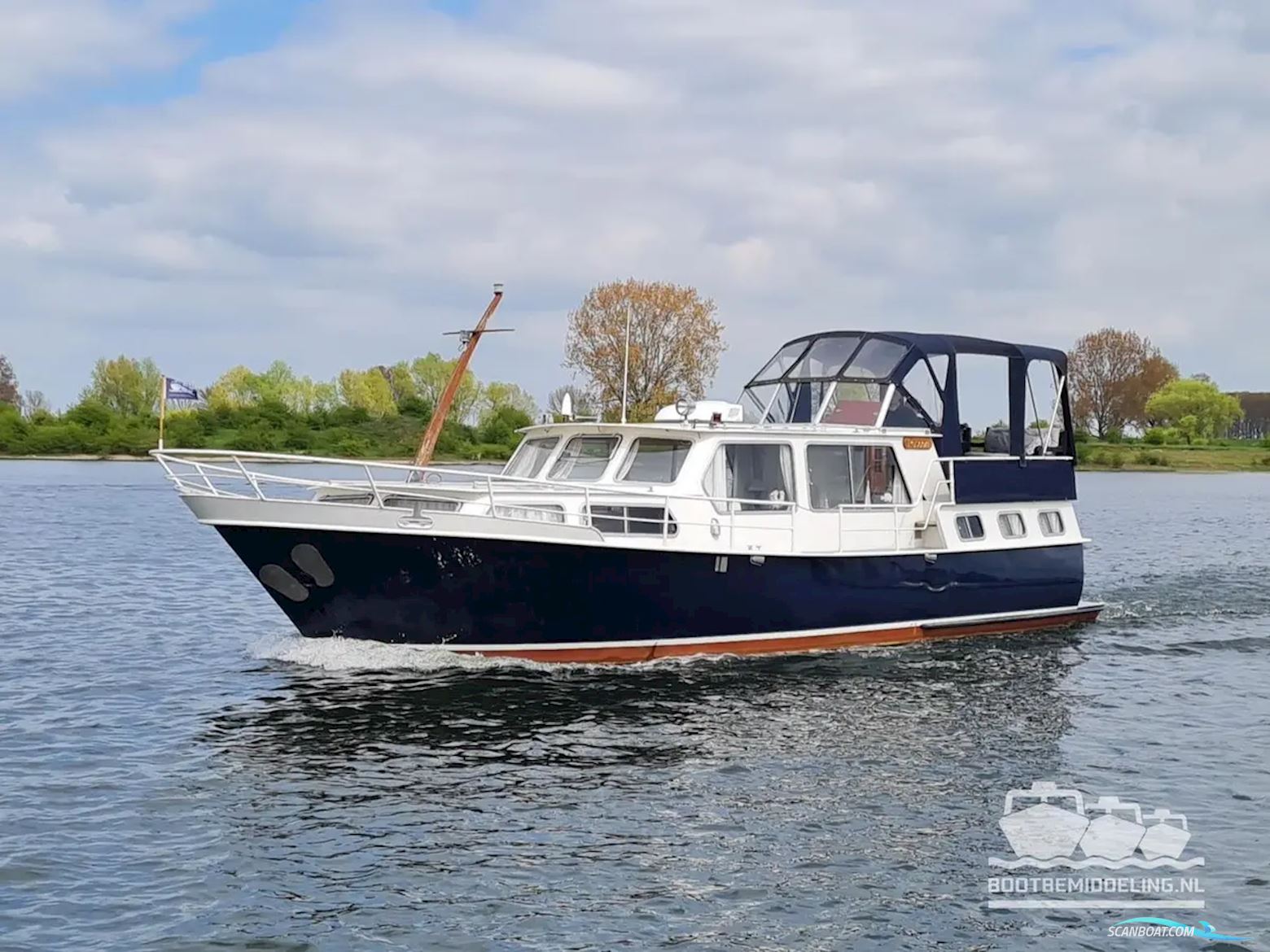 Blauwe Hand Kruiser 14.00 AK